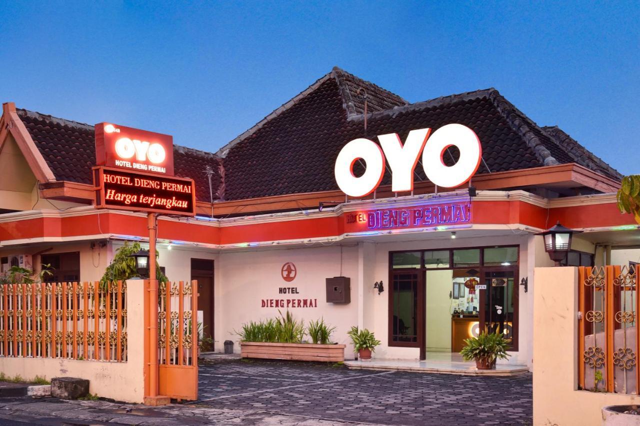 Oyo 348 Hotel Dieng Permai Yogyakarta Exterior photo