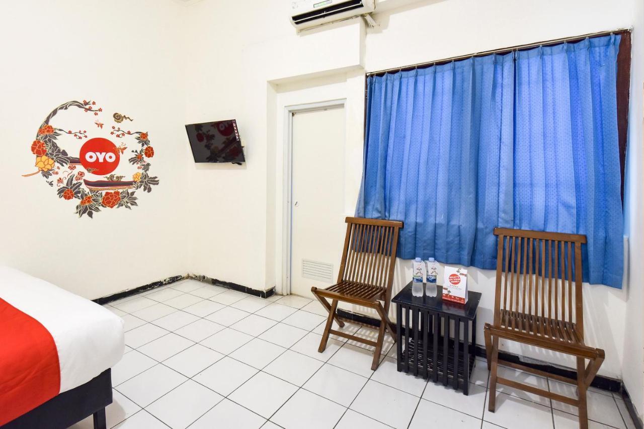 Oyo 348 Hotel Dieng Permai Yogyakarta Exterior photo