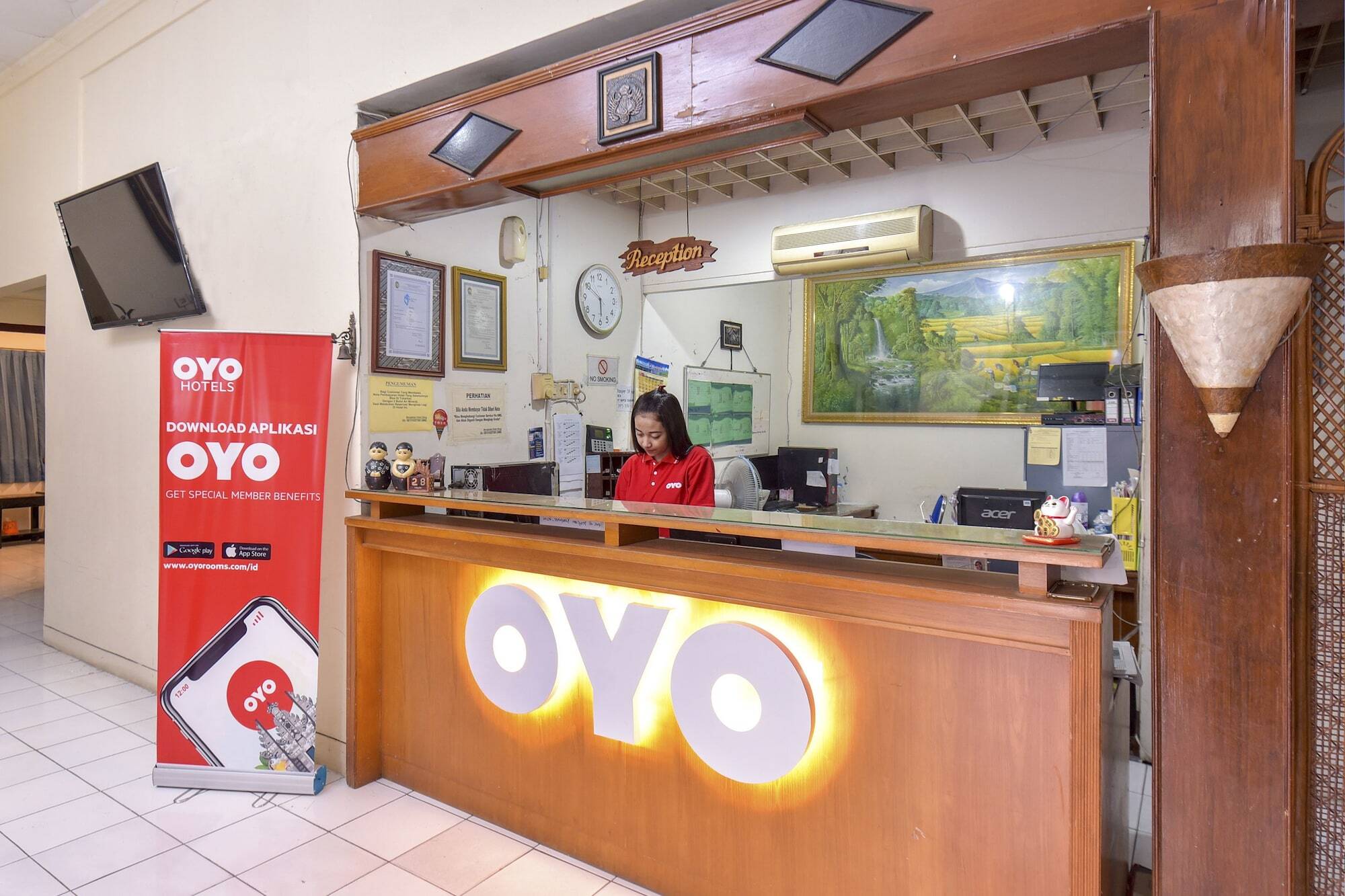 Oyo 348 Hotel Dieng Permai Yogyakarta Exterior photo